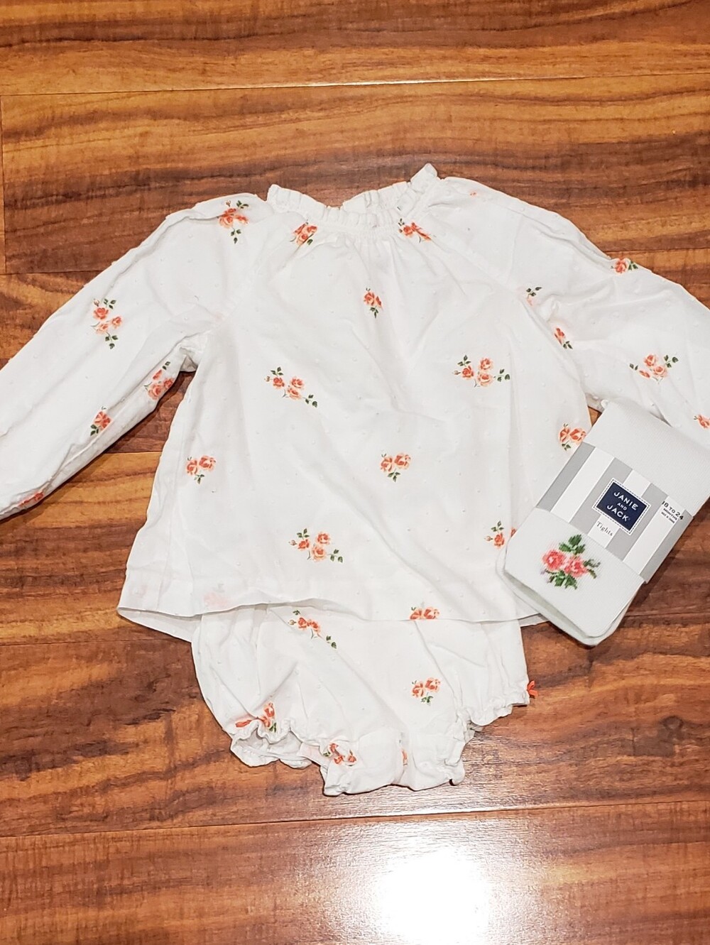 Janie and Jack EUac/NWT 18-24 months floral swiss dot 2-piece set & tights